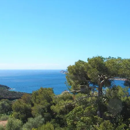 La Roche Aux Mouettes Île du Levant